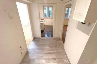 Wohnung kaufen in Parkanlage Familienplatz, 1160 Wien, Sanierungsbedürftige 2-Zimmer Wohnung mit Ruhelage in den Innenhof! 1. Stock ohne Lift! Nähe Familienplatz und U3 Ottakring!