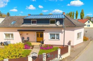 Einfamilienhaus kaufen in 2034 Großharras, "Einfamilienhaus mit 7 Zimmern und Garten - leistbar wohnen im Weinviertel"