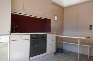 Wohnung kaufen in Schillerstraße, 4020 Linz, Linz: zentral gelegene große Wohnung, ca. 95m², 4 Zimmer, Balkon