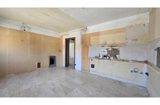 Wohnung kaufen in Franzosenweg, 1100 Wien, Charmante 3-Zimmer-Wohnung in 1100 Wien – Ihre Sanierungschance mit Loggia * KFZ Garagenplatz * Sauna