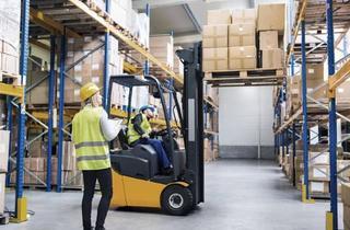 Lager mieten in Kleinhöflein Im Burgenland (Ort), 7000 Eisenstadt, Flexible Lager-, Produktions- und Büroflächen ab 200 m² für Gewerbetreibende KMU´s in Eisenstadt