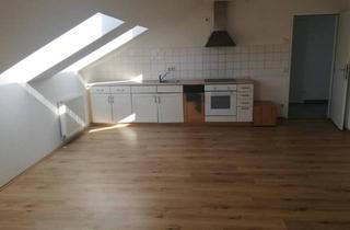 Wohnung mieten in 1150 Wien, Provisionsfrei von Eigentümer: Helle Dachgeschosswohnung mit Wohnküche und Dachterrasse in stilvollem Altbau