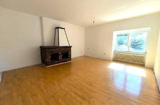 Wohnung kaufen in 9100 Völkermarkt, Elegante Altbau-Wohnung mit ca. 254 m² Wohnfläche mit Balkon im Zentrum von Völkermarkt