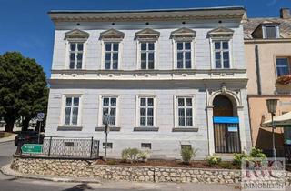 Wohnung kaufen in 2115 Ernstbrunn, „Ihr Zuhause in Ernstbrunns Jugendstil-Ikone – historische Eleganz im Dachgeschoss trifft moderne Vision“