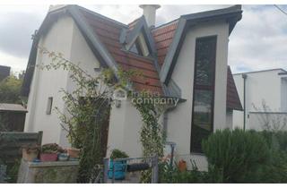 Haus kaufen in 1100 Wien, Haus in Schrebergartensiedlung, ständig Bewohnbar, Balkon, Terrasse, Pool, Gartenhütte und mehr.