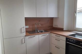Wohnung mieten in Mehlplatz, 8010 Graz, Mehlplatz! Altstadtwohnung in einem historischen Gebäude!