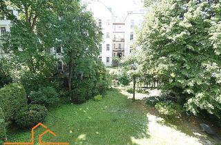 Wohnung mieten in 1070 Wien, GARTENSEITGE Altbauwohnung am Schottenfeld. Fantastische Aussicht - Perfekt für Paare, großzügiger Raumplan