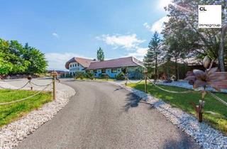 Haus kaufen in 4849 Puchkirchen, Ihre persönliche Oase – Premium-Residenz provisionsfrei zu kaufen
