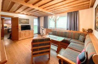 Wohnung kaufen in 6364 Brixen im Thale, Charmante Altbauwohnungmit Balkon und Garage in Brixen im Thale – Nähe Kitzbühel.