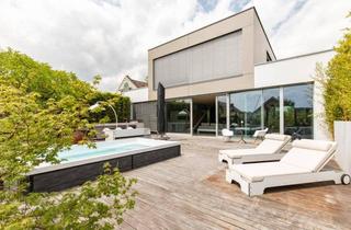 Villen zu kaufen in 7100 Neusiedl am See, Exklusive Villa mit direktem Seezugang in Neusiedl am See