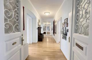 Wohnung kaufen in 6020 Innsbruck, Exklusives Wohnerlebnis im Saggen – Altbaucharme trifft auf moderne Raffinesse