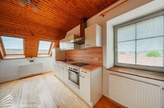 Wohnung kaufen in 3580 Horn, Charmante 3-Zimmer-Dachgeschosswohnung im Zentrum von Horn