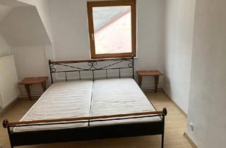 Wohnung kaufen in Hauptstraße, 2640 Gloggnitz, Wohnen im Herzen von Gloggnitz+DG mit KLIMA+FREIER MIETZINS