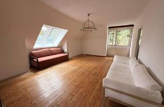 Wohnung kaufen in 2340 Mödling, Charmante Dachgeschoßwohnung am Fuße des Anningers