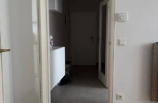 Gemeindewohnung in Waldvogelstraße 2-8, Telefonnummer 4/2/7, 1130 Wien, 2 Zimmer GEMEINDEWOHNUNG in WIEN