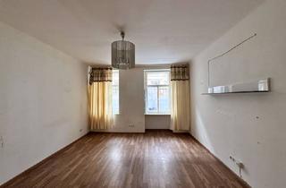 Wohnung kaufen in Hütteldorfer Straße, 1140 Wien, Renovierungsbedürftige Zwei-Zimmer-Wohnung im Erdgeschoss mit Garten, Nähe U3 Hütteldorfer Straße!