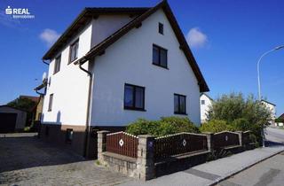 Haus kaufen in 3860 Heidenreichstein, Schönes Stadthaus mit Garten, Garage und großem Schuppen