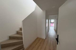 Wohnung mieten in Neubaugürtel, 1070 Wien, Exklusive Dachgeschosswohnung mit Terrasse am Neubaugürtel