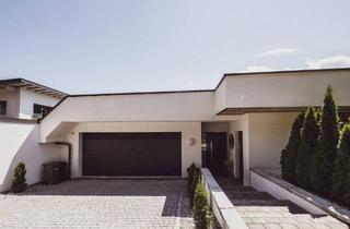 Haus kaufen in 6233 Voldöpp, Luxuriöser Bungalow in absoluter Ruhelage am Waldrand als idealer Alterssitz