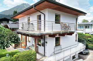 Haus kaufen in Schalserseitenweg 9a, 6200 Jenbach, Gepflegtes Zweifamilienhaus mit Terrasse, Garten, Balkon und Doppelgarage in Jenbach