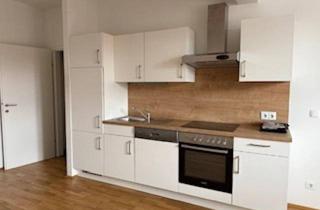 Wohnung mieten in Neuholdaugasse 48, 8010 Graz, Klein aber fein: Charmante, lichtdurchflutete Dachgeschoßwohnung in zentraler Lage: geräumige 1 Zimmerwohnung, moderne Küchen- und Badausstattung, modern saniert!