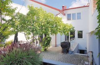 Einfamilienhaus kaufen in 2345 Brunn am Gebirge, Modernes Refugium mit Stil und Wohlfühlcharakter in Brunn am Gebirge!
