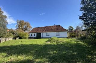 Bauernhäuser zu kaufen in Großhartmannsdorf, 8264 Großhartmannsdorf, Ehemaliger Bauernhof mit Charme - ideal für Visionäre und Handwerker, sanierungsbedürftig!