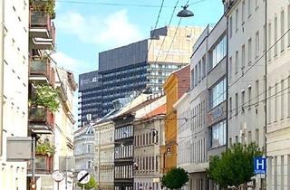 Wohnung kaufen in Kreuzgasse 28, 1180 Wien, Teilsanierte, helle und geräumige 2-Zimmerwohnung - Nähe Kutschkermarkt