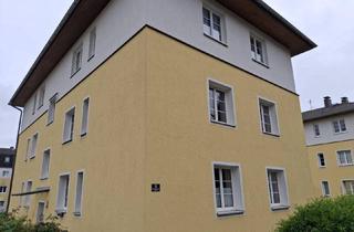 Wohnung kaufen in Eberschwanger Straße 11, 4910 Ried im Innkreis, Gebrauchte, bestens aufgeteilte 3-Zimmer-Wohnung mit Balkon und Carport in Ried im Innkreis - Eigennutzung oder Kapitalanlage