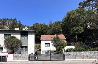 Einfamilienhaus kaufen in 2563 Pottenstein, Kleiner Preis! 3 Wohneinheiten