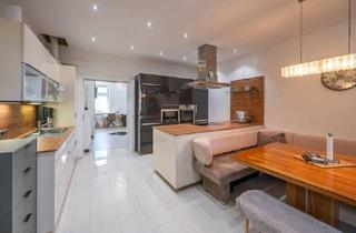 Wohnung kaufen in 1210 Wien, Perfekte Altbauwohnung für Pärchen und Kleinfamilien