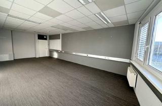 Büro zu mieten in Straßganger Straße, 8054 Graz, Ideal-geschnittene, barrierefreie Bürofläche in zentraler und frequentierter Lage im Grazer Bezirk Strassgang