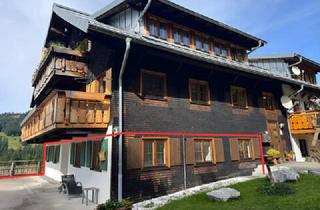 Wohnung kaufen in 6991 Riezlern, Charmante 3-Zimmer-Altbauwohnung mit Terrasse, Keller und Garage in Riezlern