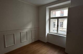 Wohnung mieten in Reitschulgasse 25, 8010 Graz, Altbautraum in der Grazer Innenstadt