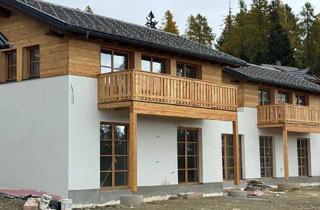 Villen zu kaufen in Hochrindlstraße, 9571 Hochrindl, FERIENIMMOBILIE / Kärnten - Hochrindl! Traumhafte Chalets mit herrlichem Blick über das Kärntner Land.