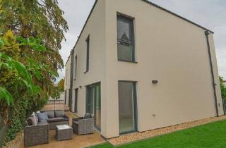 Reihenhaus kaufen in Hauptstraße 67 Haus 2, 2326 Maria-Lanzendorf, Familientraum vor den Toren Wiens – Belagsfertige Doppelhaushälfte mit Garten, Terrasse & 2 Stellplätzen!