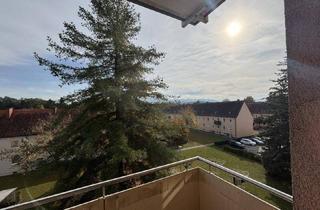 Wohnung mieten in Hans-Wagner-Straße, 4400 Steyr, Sonnige Aussichten in ruhiger Grünlage: großzügige 2-Zimmer-Wohnung mit gemütlichem Balkon, moderner Dusche und heller Küche im 3. OG (inkl. Aufzug) – ideal für Singles oder Paare in Steyr-Münichholz!