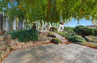 Haus kaufen in 2013 Göllersdorf, Ihr persönliches Wohnparadies: Ein Refugium für Naturliebhaber – Wohnen am eigenen Schwimmteich!