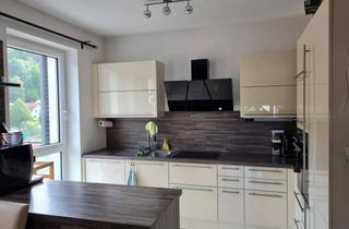 Wohnung kaufen in 2842 Thomasberg, Moderne 3-Zimmer Wohnung mit Balkon und Carport