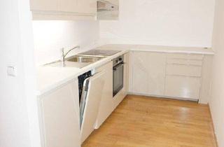 Wohnung mieten in Porzellangasse 25, 1090 Wien, 1090, U4 Rossauer Lände/Porzellangasse 25, neu sanierte 2 Zimmerwohnung im DG mit Terrasse ab 1.12.2025 zu vermieten