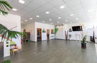 Gewerbeimmobilie kaufen in 2472 Prellenkirchen, Vielseitiges Anwesen mit Wohn- und Geschäftshaus, Nebengebäuden & großzügigem Garten