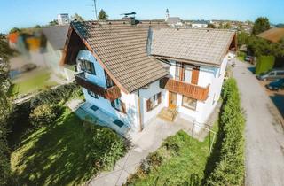 Haus kaufen in Henndorfer Straße 21, 5201 Seekirchen am Wallersee, Großes Familienhaus mit viel Potenzial, zentraler Lage & privaten Zugang zur Fischach -