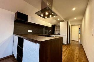 Wohnung kaufen in 5760 Saalfelden am Steinernen Meer, PREISHIT! SANIERT IN ZENTRALSTER LAGE MIT LOGGIA!