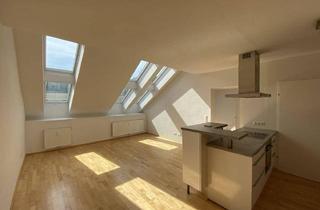 Wohnung kaufen in Burggasse 25, 9020 Klagenfurt, Dachgeschosswohnung mit Altbau Charakter und kleiner Terrasse im Zentrum