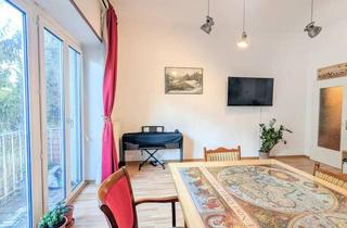 Wohnung kaufen in 1200 Wien, Vorgarten: Gemütliche Balkonwohnung + Idealer Grundriss + Sonniges Wohnzimmer + Teilbar auf 2-3 Zimmer