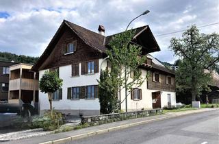 Villen zu kaufen in 6832 Röthis, Solides Mehrfamilienhaus im Vorderland!