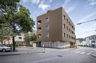 Büro zu mieten in 4840 Vöcklabruck, Sie wollen gesehen werden? Schöne FREQUENZ und SICHTBARKEITslage - straßenseitige AUSLAGENFRONT - Zentrumslage