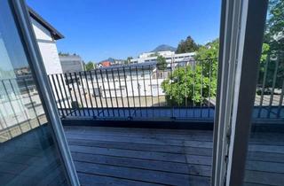 Wohnung mieten in Siezenheimer Straße, 5020 Salzburg, Schöne Dachgeschosswohnung in Salzburg: 3 Zimmer, Balkon und Parkplatz