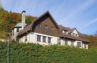 Wohnung kaufen in 3021 Pressbaum, Großzügige 6-Zimmer-Wohnung im charmanten „Adlerhof“ - inkl. Eigengarten und Stellplatz