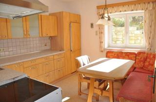 Einfamilienhaus kaufen in 5640 Bad Gastein, Attraktives und interessantes WOHNHAUS in ruhiger und sonniger Hanglage, direkt oberhalb des Gasteiner Golfplatzes. Schöne Aussicht auf die Berge und das Gasteiner Tal.